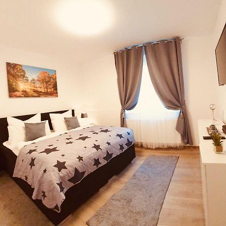 Apartament Comfort Primaverii Rîşnov Exteriör bild
