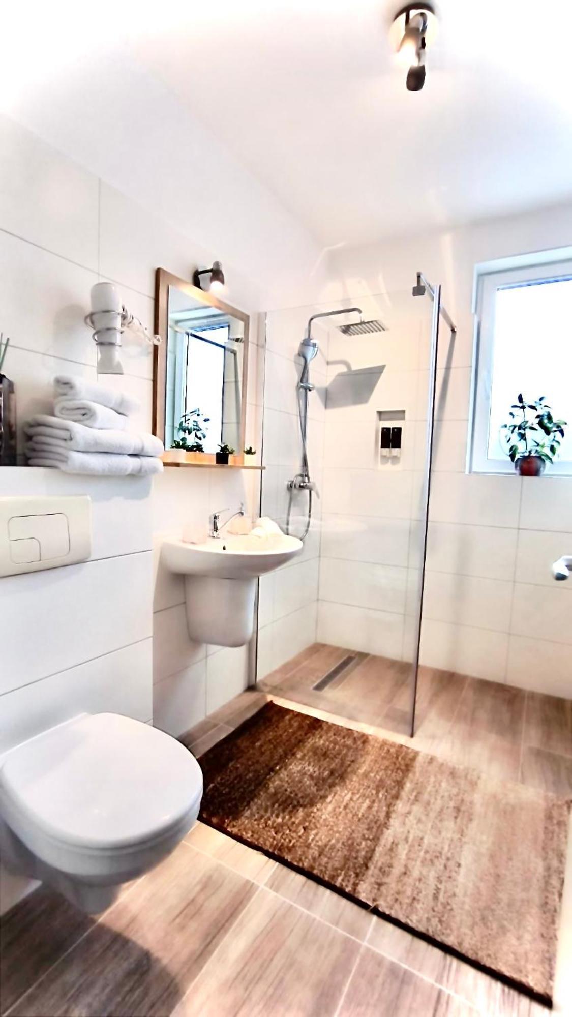 Apartament Comfort Primaverii Rîşnov Exteriör bild
