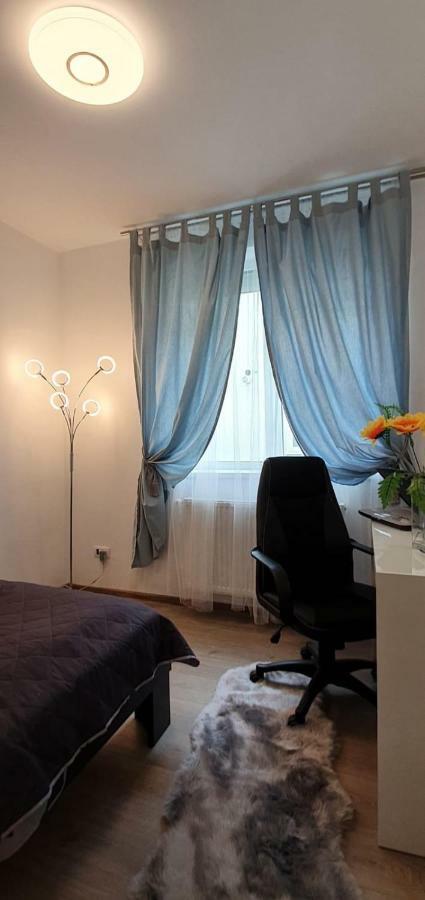 Apartament Comfort Primaverii Rîşnov Exteriör bild