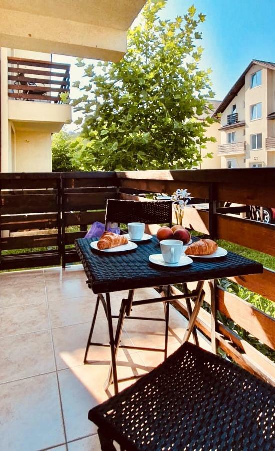 Apartament Comfort Primaverii Rîşnov Exteriör bild