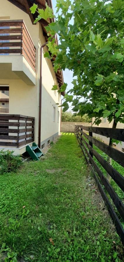 Apartament Comfort Primaverii Rîşnov Exteriör bild