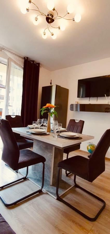 Apartament Comfort Primaverii Rîşnov Exteriör bild